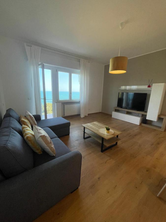 Ferienwohnung Un Sogno Nel Golfo Dei Poeti New Lerici Exterior foto